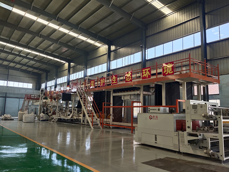 非沥青基自粘胶膜防水卷材设备